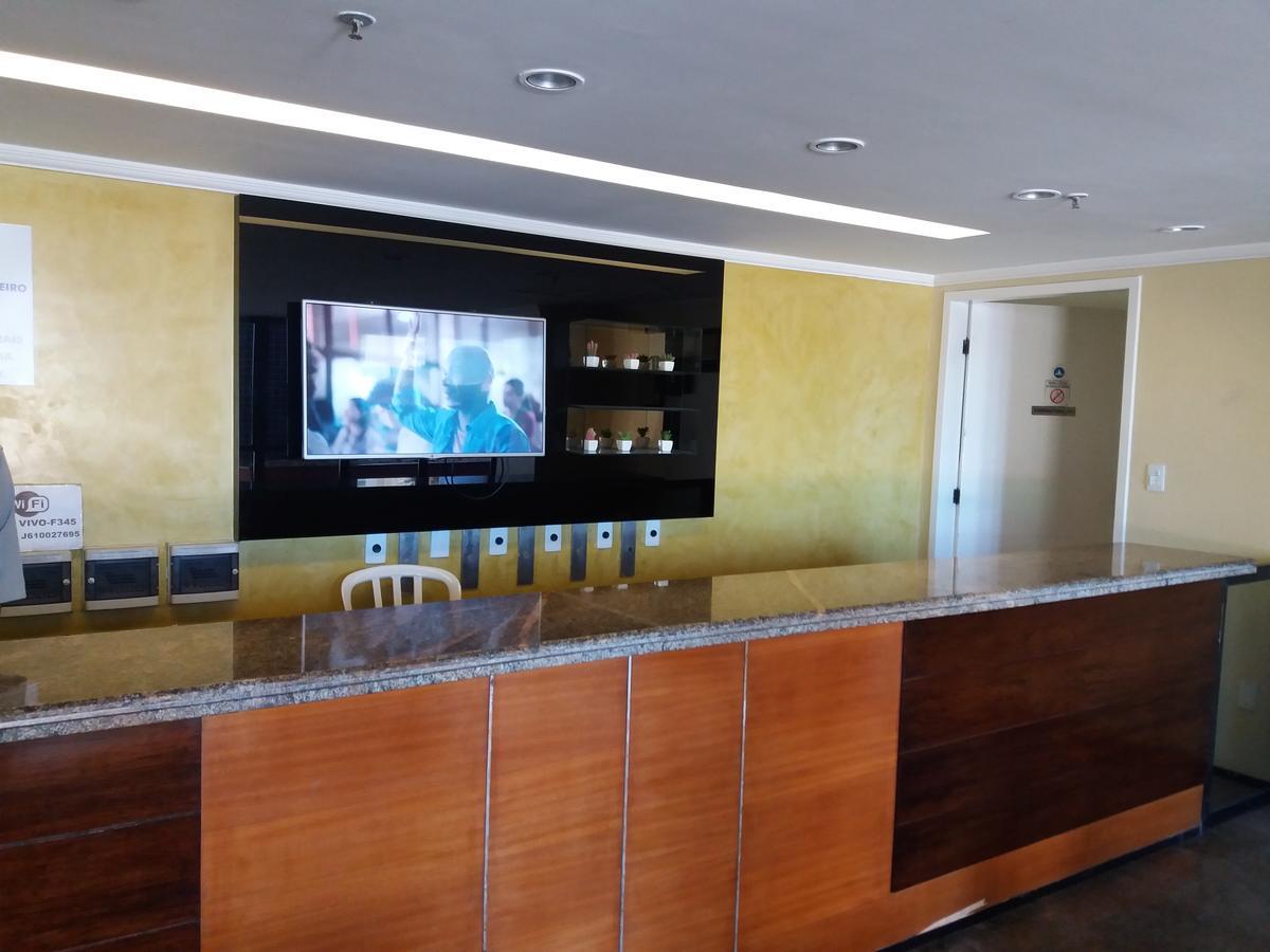 Apartamento Ed. Porto De Iracema 630 *